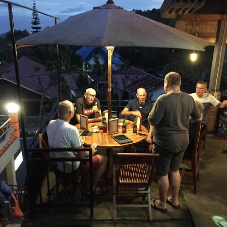 Bintang By Tobias Lodge Cafe & Restaurant Kelimutu Extérieur photo